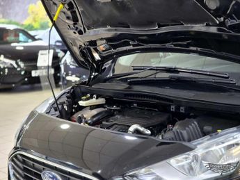 Ford Tourneo Connect 1.5 EcoBlue Titanium Auto Euro 6 (s/s) 5dr