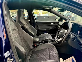 Volkswagen Golf 1.5 eTSI MHEV R-Line DSG Euro 6 (s/s) 5dr