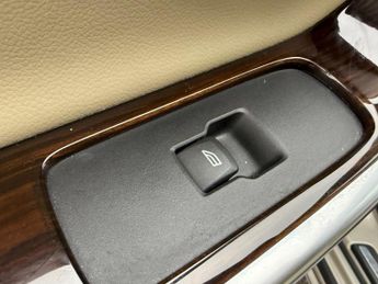 Volvo V60 Cross Country 2.0 D4 Auto AWD Euro 6 (s/s) 5dr