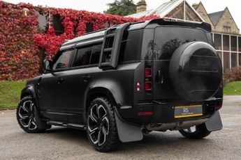 Land Rover Defender 110 3.0 D250 MHEV X-Dynamic SE SUV 5dr Diesel Auto 4WD Euro 6 (s/s) 