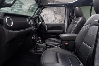 Jeep Wrangler 2.2 MultiJetII Overland Auto 4WD Euro 6 (s/s) 4dr