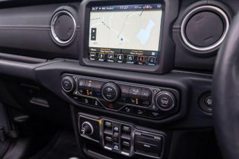 Jeep Wrangler 2.2 MultiJetII Overland Auto 4WD Euro 6 (s/s) 4dr