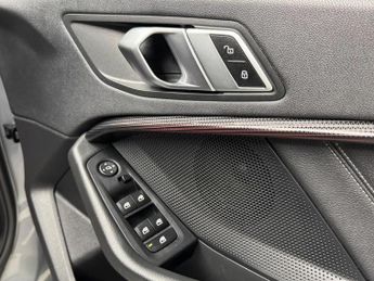 BMW 1 Series 1.5 118i Sport (LCP) DCT Euro 6 (s/s) 5dr