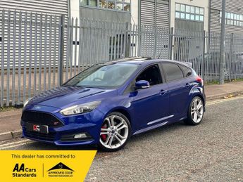 Ford Focus 2.0T EcoBoost ST-3 Euro 6 (s/s) 5dr