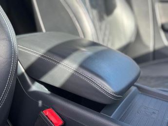 AUDI Q5 2.0 TDI 40 Black Edition