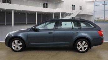 Skoda Octavia 1.6 TDI SE DSG Euro 5 (s/s) 5dr