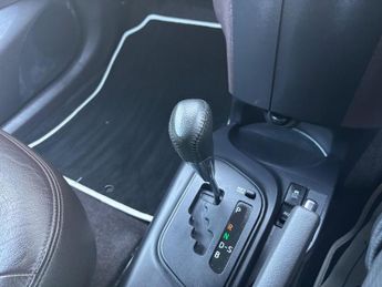 Toyota iQ 1.0 VVT-i 2 Multidrive Euro 4 3dr