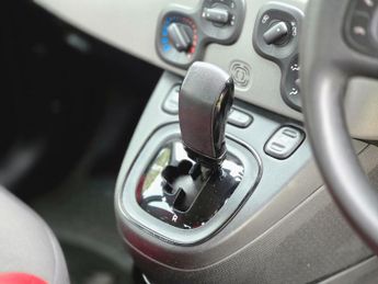 Fiat Panda 0.9 TwinAir Easy Dualogic Euro 6 (s/s) 5dr