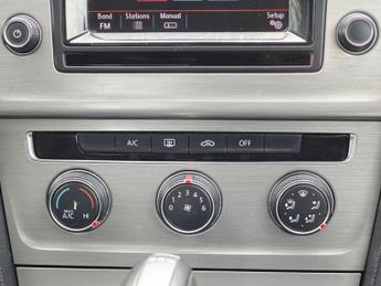 Volkswagen Golf 1.4 TSI BlueMotion Tech SE DSG Euro 5 (s/s) 5dr