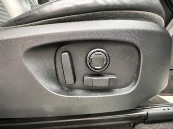 Land Rover Discovery Sport 2.0 TD4 HSE Luxury Auto 4WD Euro 6 (s/s) 5dr