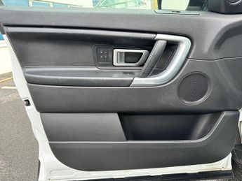 Land Rover Discovery Sport 2.0 TD4 HSE Luxury Auto 4WD Euro 6 (s/s) 5dr