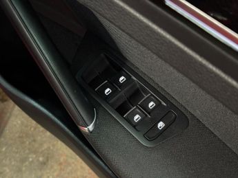 Volkswagen Golf 1.4 TSI BlueMotion Tech ACT GT Hatchback 5dr Petrol DSG Euro 6 (