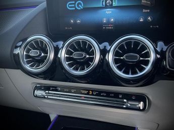 Mercedes-Benz Eqa 250 SPORT