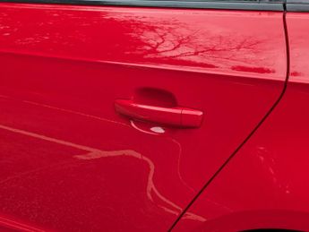 Audi A3 1.5 TFSI CoD 35 Black Edition Sportback S Tronic Euro 6 (s/s) 5d