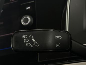 Volkswagen Polo 1.0 TSI SEL DSG Euro 6 (s/s) 5dr