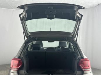Volkswagen Polo 1.0 TSI SEL DSG Euro 6 (s/s) 5dr