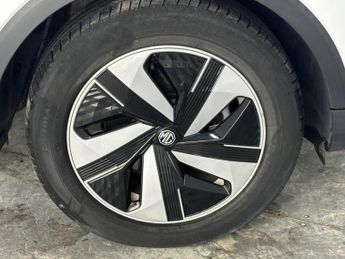 MG MG ZS 72.6kWh Trophy Long Range Auto 5dr