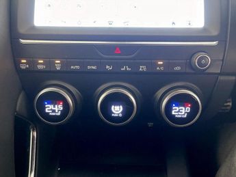 Jaguar E-PACE 2.0 D180 R-Dynamic S AWD Euro 6 (s/s) 5dr