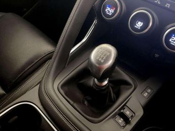 Jaguar E-PACE 2.0 D180 R-Dynamic S AWD Euro 6 (s/s) 5dr