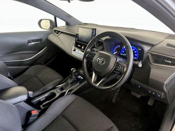 Toyota Corolla 1.8 VVT-h Icon Tech CVT Euro 6 (s/s) 5dr