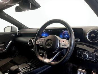 Mercedes-Benz A Class 1.3 A250e 15.6kWh AMG Line (Executive) 8G-DCT Euro 6 (s/s) 5dr