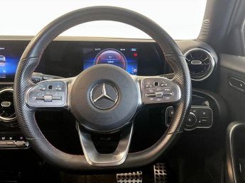 Mercedes-Benz A Class 1.3 A250e 15.6kWh AMG Line (Executive) 8G-DCT Euro 6 (s/s) 5dr
