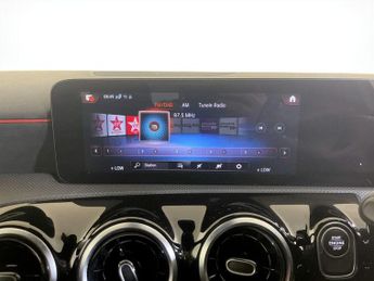 Mercedes-Benz A Class 1.3 A250e 15.6kWh AMG Line (Executive) 8G-DCT Euro 6 (s/s) 5dr