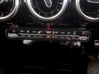 Mercedes-Benz A Class 1.3 A250e 15.6kWh AMG Line (Executive) 8G-DCT Euro 6 (s/s) 5dr