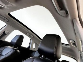 Vauxhall Grandland X 1.2 Turbo Elite Nav Auto Euro 6 (s/s) 5dr