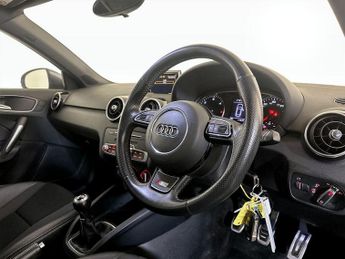 Audi A1 1.6 TDI S line Sportback Euro 6 (s/s) 5dr (Nav)