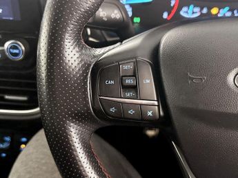 Ford Fiesta 1.0T EcoBoost ST-Line Euro 6 (s/s) 3dr