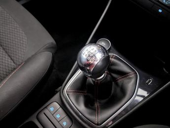 Ford Fiesta 1.0T EcoBoost ST-Line Euro 6 (s/s) 3dr