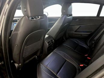 Jaguar XE 2.0d R-Sport Auto Euro 6 (s/s) 4dr