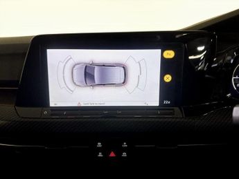 Volkswagen Golf 1.5 TSI R-Line Euro 6 (s/s) 5dr