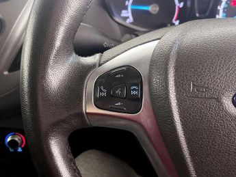 Ford Transit Courier 1.5 TDCi Trend L1 Euro 6 5dr