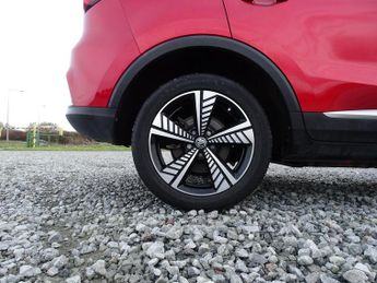 MG MG ZS 44.5kWh Exclusive Auto 5dr