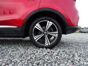 MG MG ZS 44.5kWh Exclusive Auto 5dr