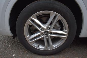 Audi Q5 2.0 TDI 40 S line Sportback S Tronic quattro Euro 6 (s/s) 5dr