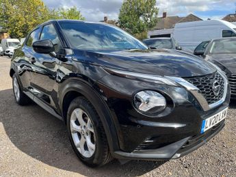 Nissan Juke 1.0 DIG-T N-Connecta Euro 6 (s/s) 5dr