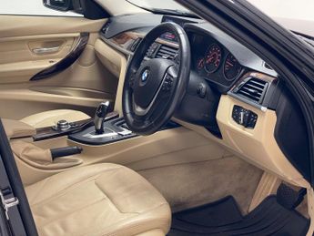 BMW 3 Series 2.0 320i Luxury Auto Euro 6 (s/s) 4dr