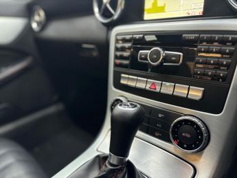 Mercedes-Benz SLK 2.1 SLK250 CDI AMG Sport G-Tronic+ Euro 5 (s/s) 2dr