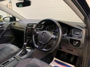 Volkswagen Golf 2.0 TDI BlueMotion Tech GT DSG Euro 6 (s/s) 5dr
