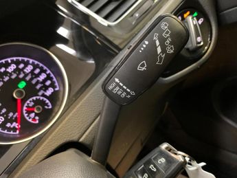 Volkswagen Golf 2.0 TDI BlueMotion Tech GT DSG Euro 6 (s/s) 5dr