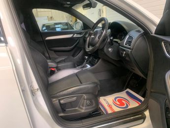 Audi Q3 2.0 TDI S line S Tronic quattro Euro 6 (s/s) 5dr (Nav)