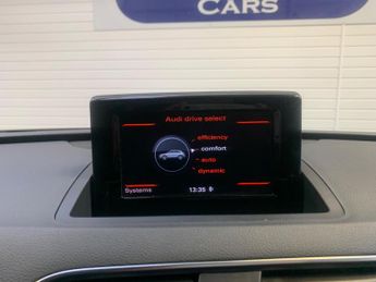 Audi Q3 2.0 TDI S line S Tronic quattro Euro 6 (s/s) 5dr (Nav)