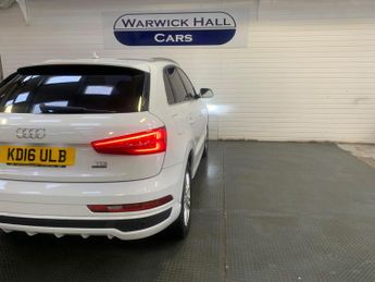 Audi Q3 2.0 TDI S line S Tronic quattro Euro 6 (s/s) 5dr (Nav)