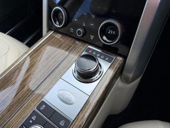 Land Rover Range Rover 3.0 TD V6 Autobiography Auto 4WD Euro 6 (s/s) 5dr