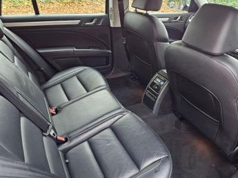 Skoda Superb 2.0 TDI Elegance DSG 4WD Euro 5 (s/s) 5dr