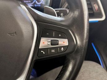 BMW 3 Series 2.0 330e 12kWh SE Pro Touring Auto xDrive Euro 6 (s/s) 5dr