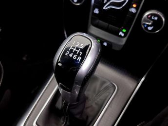 Volvo V40 2.0 D4 R-Design Nav Plus Euro 6 (s/s) 5dr